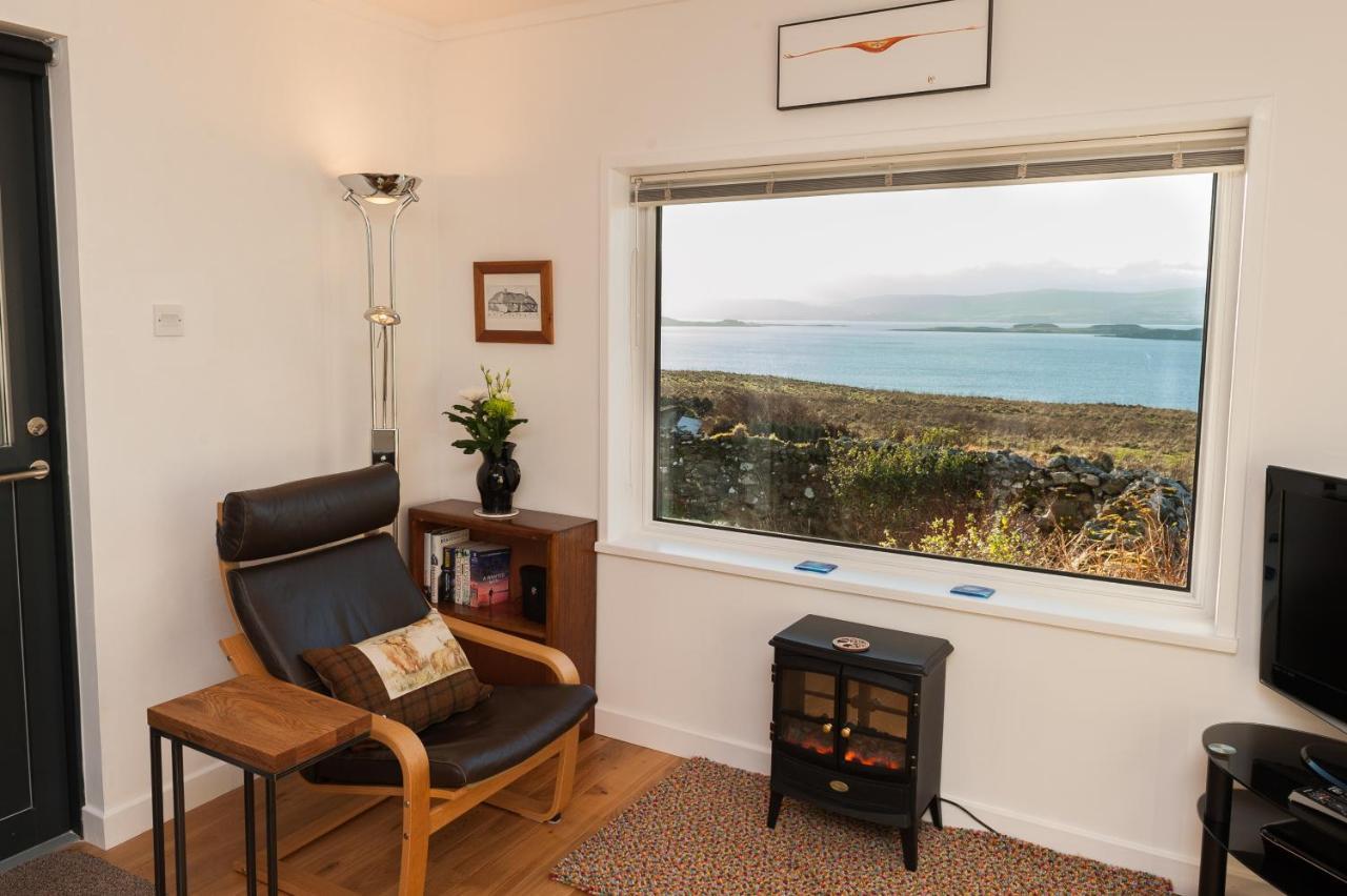 An Cala Beag Self Catering On The Waternish Peninsula *