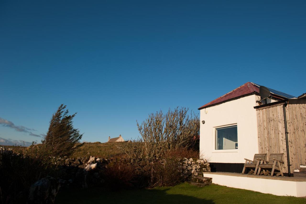 An Cala Beag Self Catering On The Waternish Peninsula Apartment Hallin